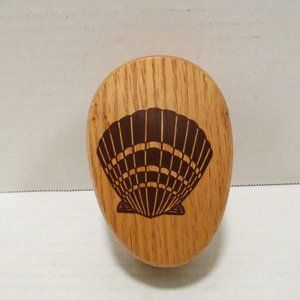 Vintage LAURA WOODS Magic Marble Hand Towel Holder Sea Shell Design Solid Wood